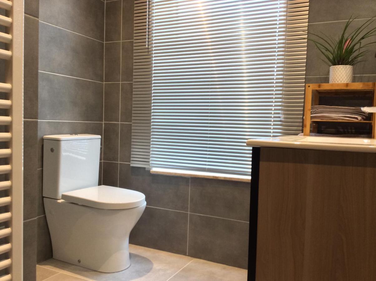 DE LANDSHOEVE vakantiewoningen en privé wellness Zwalm Buitenkant foto